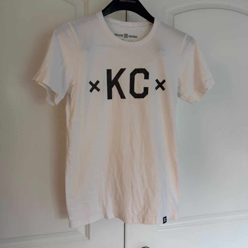 Made Mobb Kansas City KC Graphic Tee White Short Sleeve Cotton T-Shirt Small